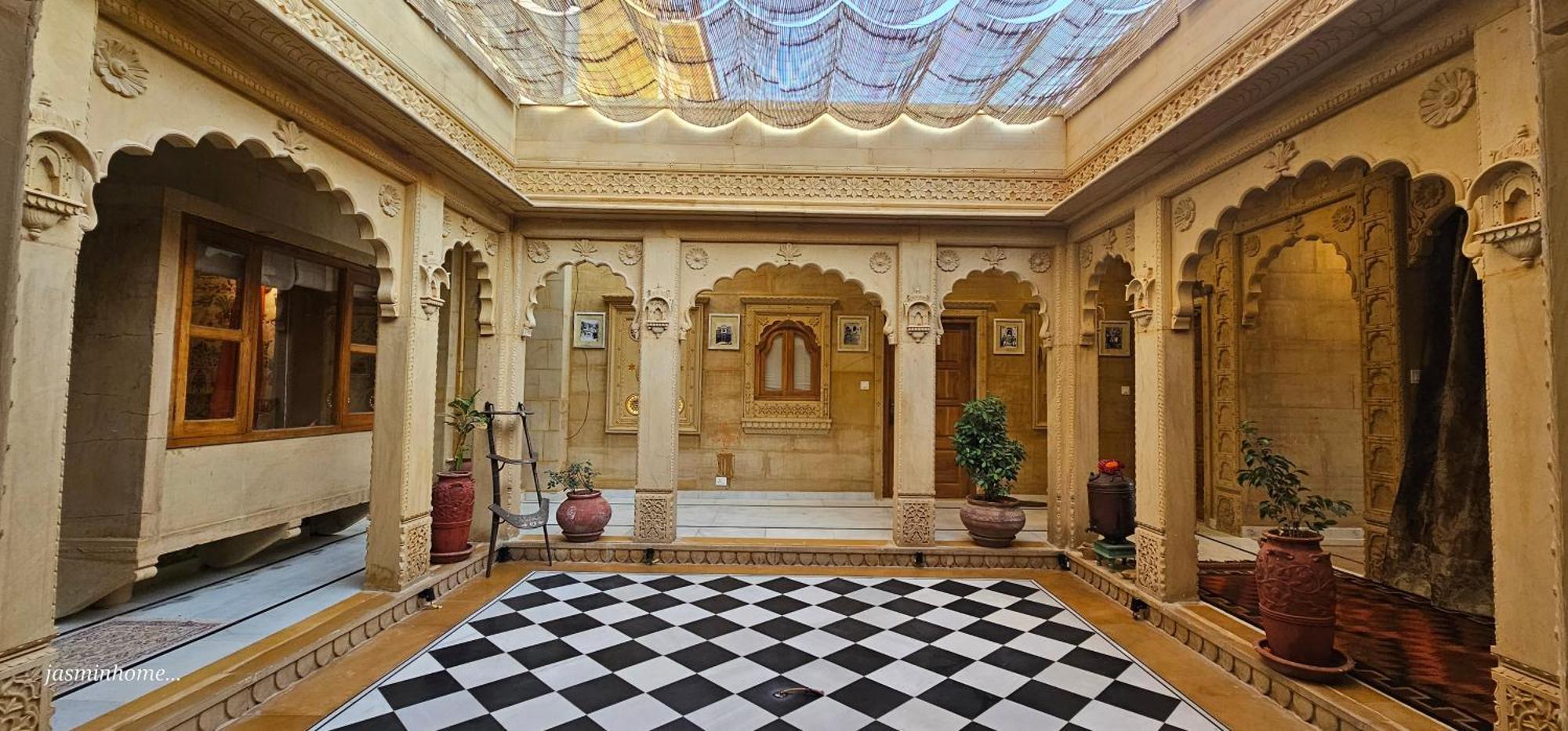 Hotel Jasmin Home Джайсалмер Экстерьер фото