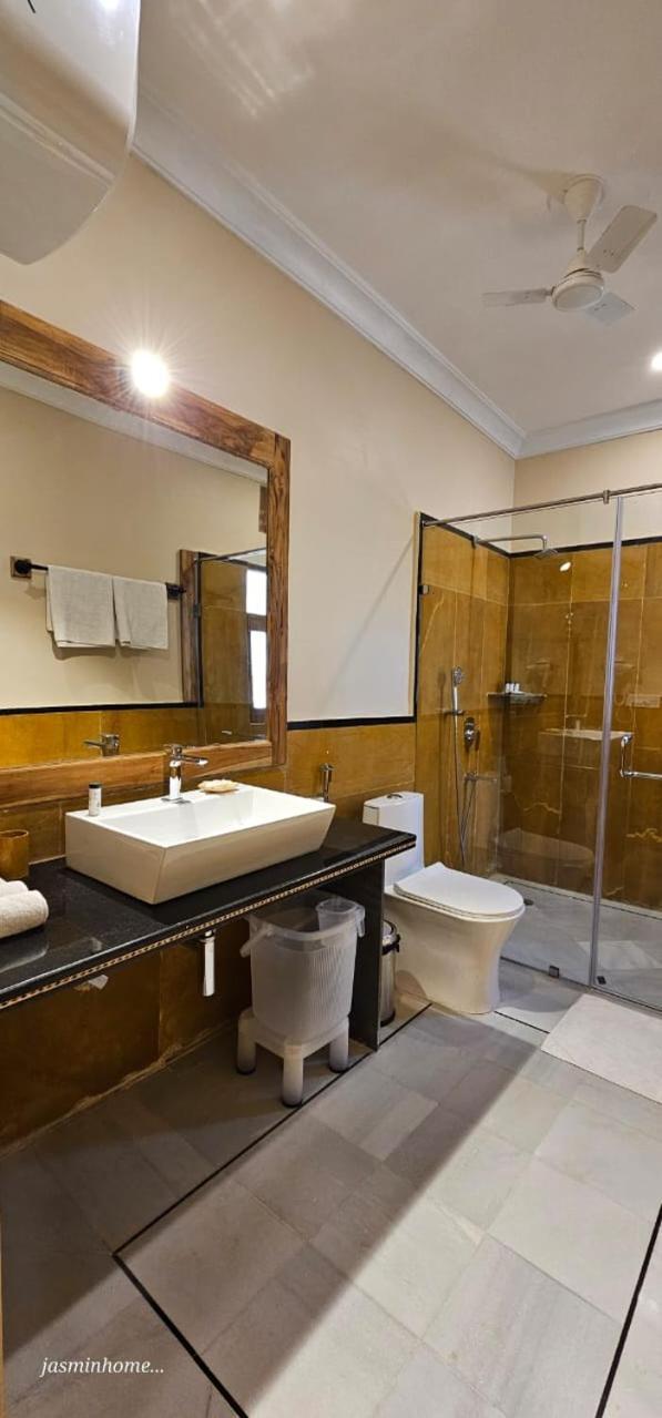 Hotel Jasmin Home Джайсалмер Экстерьер фото